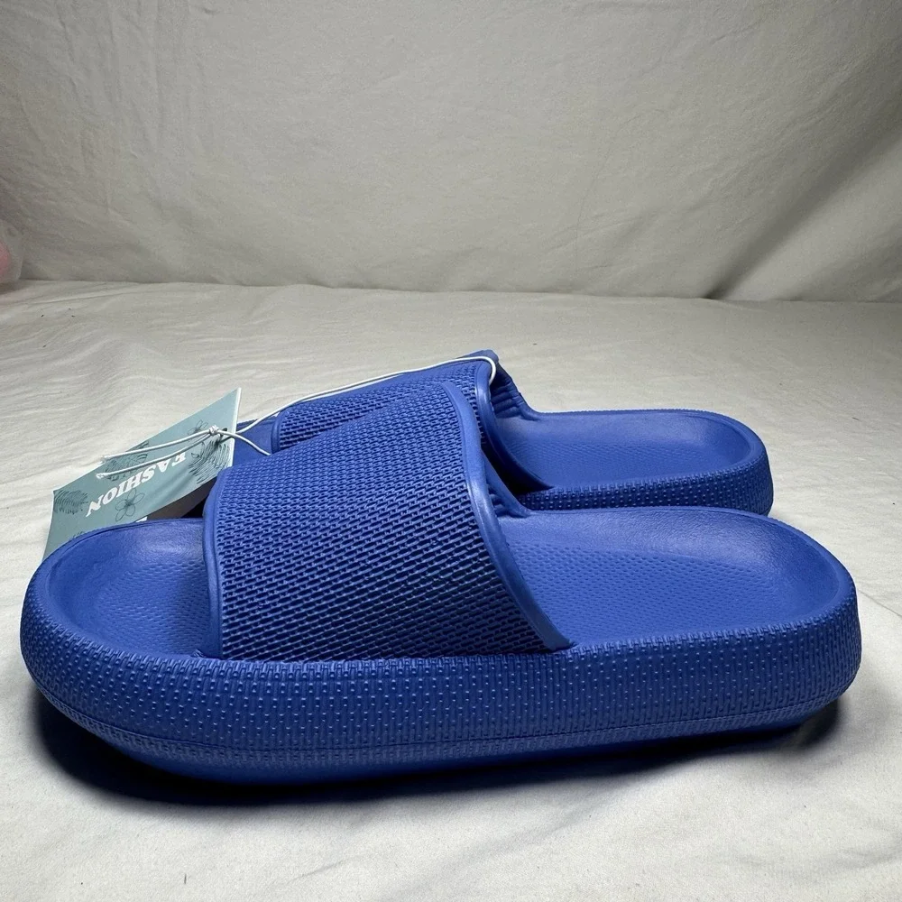 Kids Blue Slide Sandals Size 1 US Lightweight Comfort Shower Slides NEW‎